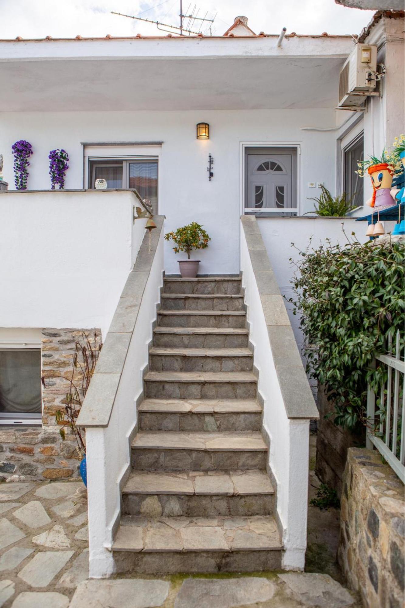 Penzion Titika House Vrasná Exteriér fotografie