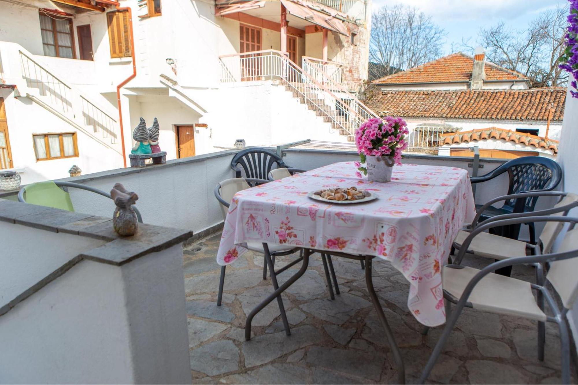 Penzion Titika House Vrasná Exteriér fotografie